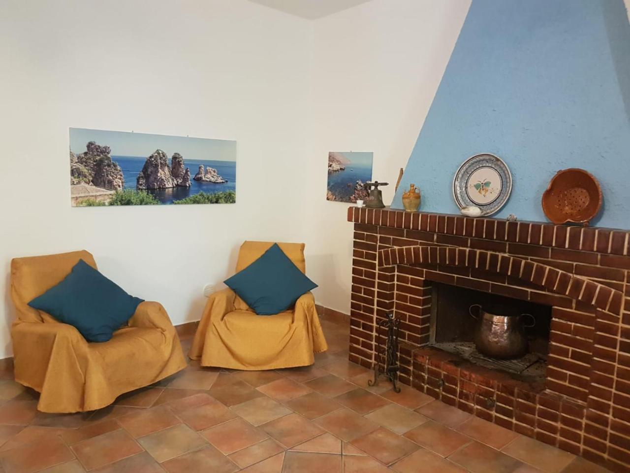 Zahra Casa Vacanze Villa Castelluzzo Exterior photo